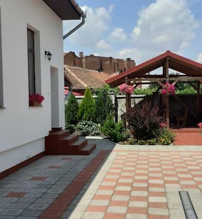 La Principessa Hotel Oradea Exterior foto